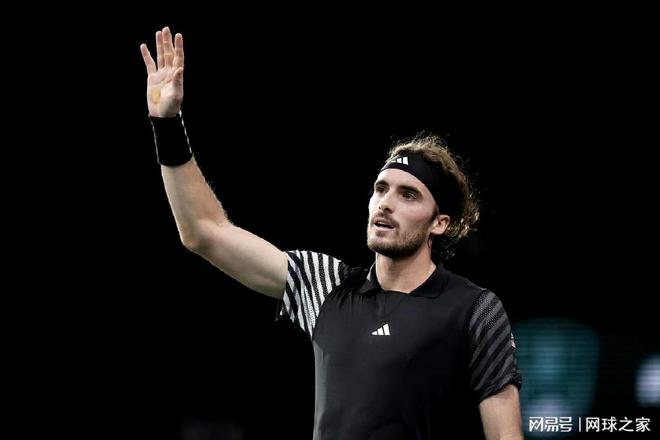 一名球员在 一名球员在