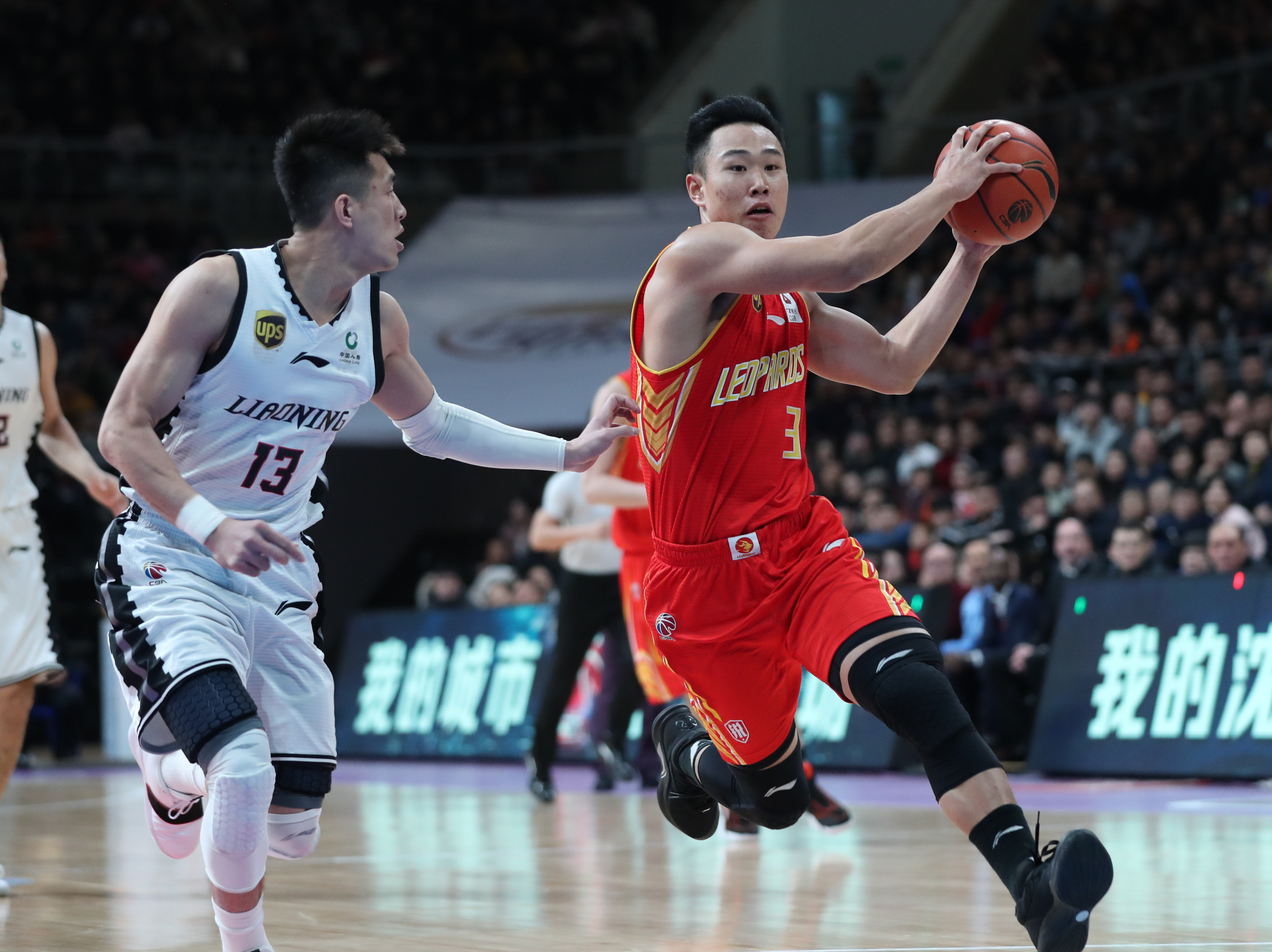 是他在关键 是他在关键